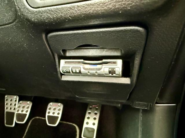 レガシィＢ４ ２．０ＧＴ　車検整備付　純正ナビ　５速ＭＴ　ターボ　ＳＴＩ４本出しマフラー　フロントスポイラー　アルミペダル　ビルシュタインサス（43枚目）