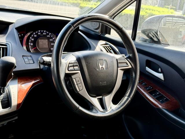 オデッセイ Mエアロパッケージ 法定整備付 ナビTV ローダウン 社外AW キーフリー ETC車載器 地デジフルセグ 横滑り防止装置 パワーウィンドウ フルオートエアコン ダブルエアコン 衝突安全ボディ フルフラット DVD エアロ(34枚目)