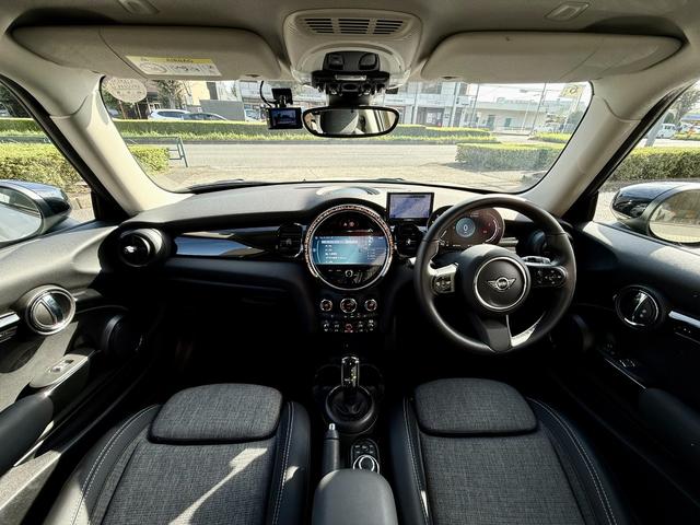 MINI クーパーD 法定整備付 純正ナビ 禁煙 ツートン Bカメラ キーレス プッシュスタート ドライブレコーダー(5枚目)