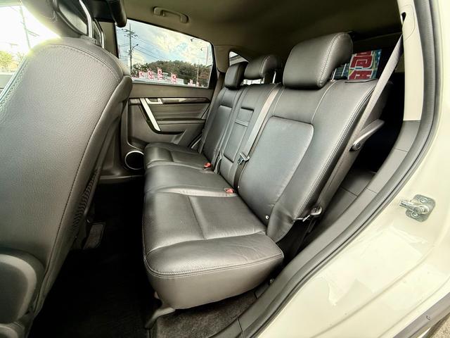 シボレーキャプティバ ベースグレード 法定整備付 純正ナビTV SR 黒革 禁煙 ETC 前席&後席シートヒーター バックカメラ(28枚目)