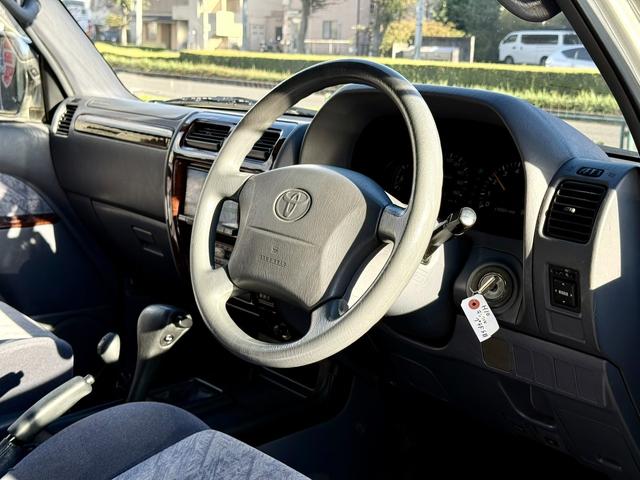 ランドクルーザープラド TXリミテッド 法定整備付 ナビ ETC 4WD 8人乗 ガソリン RZJ95W(30枚目)