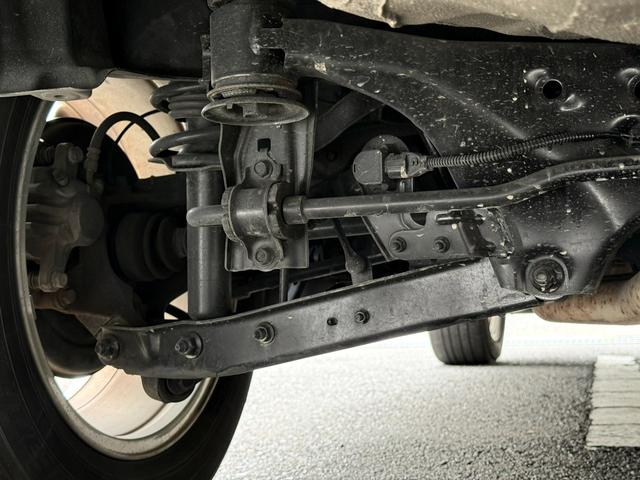 フォレスター 2.0i-L 法定整備付 ナビTV Bluetooth HID 6MT AWD キーレスキー エンジンブロック交換済 クラッチ交換済 ウォーターポンプ交換済(4枚目)