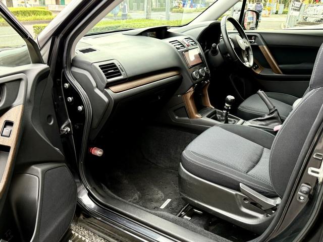 フォレスター 2.0i-L 法定整備付 ナビTV Bluetooth HID 6MT AWD キーレスキー エンジンブロック交換済 クラッチ交換済 ウォーターポンプ交換済(25枚目)