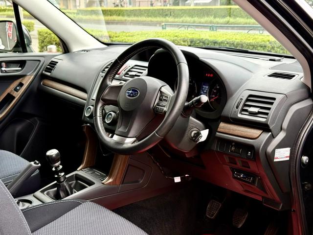 フォレスター 2.0i-L 法定整備付 ナビTV Bluetooth HID 6MT AWD キーレスキー エンジンブロック交換済 クラッチ交換済 ウォーターポンプ交換済(34枚目)