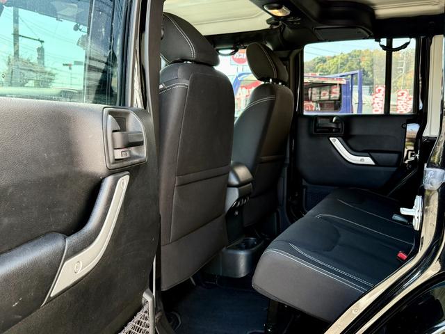 ジープ・ラングラーアンリミテッド サハラ 法定整備付 ナビTV ETC ALPINEサウンド WF PERFORMANCEサイドステップ グッドリッチT/Aタイヤ 地デジフルセグ Bluetooth音楽 盗難防止システム メモリナビ パワステ(31枚目)