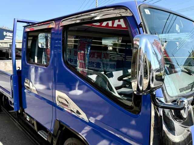 キャンター 　ダブルキャブ　６ｍロング　積載量２トン　５ＭＴ　６人乗　ディーゼル　ＦＥ７２ＤＥ　原動機４Ｍ５０　長さ６０４幅１８９高さ２０８　カスタム　左電動格納ミラー　ＥＴＣ（23枚目）