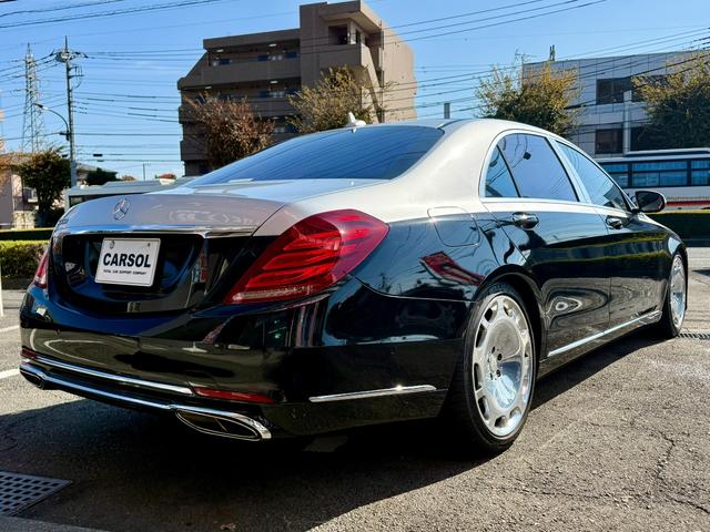Sクラス S550ロング 法定整備付 マイバッハ仕様 SR黒革 右H シルバー×ブラックツートン 全方位カメラ 電動サンシェード パノラミックスライディングルーフ YouTube動画公開中 フルセグ 整備記録簿 禁煙(3枚目)