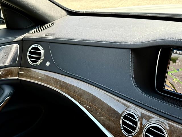 Sクラス S550ロング 法定整備付 マイバッハ仕様 SR黒革 右H シルバー×ブラックツートン 全方位カメラ 電動サンシェード パノラミックスライディングルーフ YouTube動画公開中 フルセグ 整備記録簿 禁煙(32枚目)