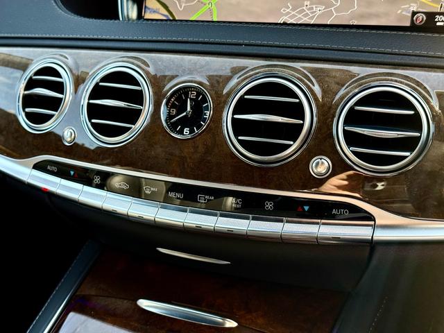 Sクラス S550ロング 法定整備付 マイバッハ仕様 SR黒革 右H シルバー×ブラックツートン 全方位カメラ 電動サンシェード パノラミックスライディングルーフ YouTube動画公開中 フルセグ 整備記録簿 禁煙(35枚目)