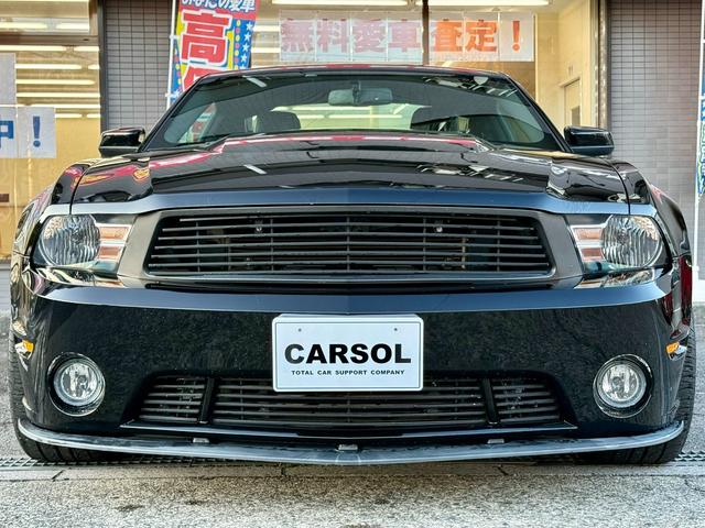 マスタング Ｖ６　プレミアム　法定整備付　６速ＭＴ　２０１２年モデル　新並　ＲＴＲ１９インチＡＷ　ラウシュエアロ＆マフラー（11枚目）