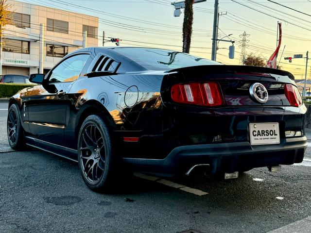 マスタング Ｖ６　プレミアム　法定整備付　６速ＭＴ　２０１２年モデル　新並　ＲＴＲ１９インチＡＷ　ラウシュエアロ＆マフラー（14枚目）