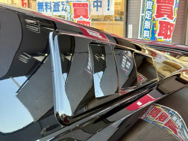 マスタング Ｖ６　プレミアム　法定整備付　６速ＭＴ　２０１２年モデル　新並　ＲＴＲ１９インチＡＷ　ラウシュエアロ＆マフラー（21枚目）