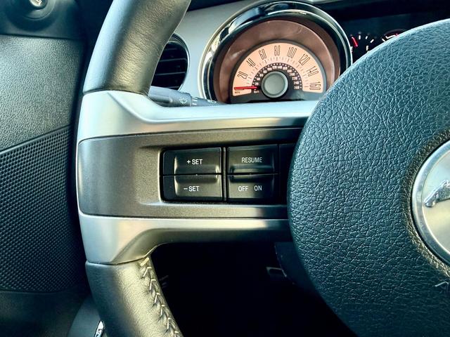 マスタング Ｖ６　プレミアム　法定整備付　６速ＭＴ　２０１２年モデル　新並　ＲＴＲ１９インチＡＷ　ラウシュエアロ＆マフラー（41枚目）