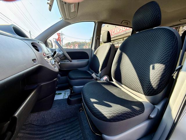 シエンタ X 純正ナビ 電動スライドドア(21枚目)