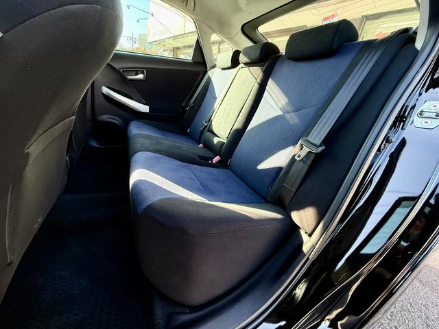 プリウス Ｓ　法定整備付　ナビＴＶ　Ｂカメラ　ＥＴＣ　純正ＡＷ（29枚目）