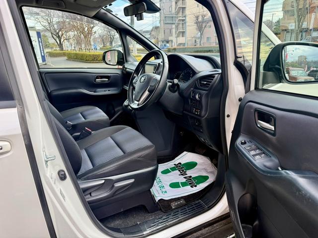 ヴォクシー ＺＳ　車検整備付　ナビＴＶ　Ｂカメラ　両電スラ　ドラレコ　Ｂｌｕｅｔｏｏｔｈ　ＢＴ接続　電動格納ドアミラー　ＳＤナビゲーション　地デジ　盗難防止システム　ハイビームアシスト　オートエアコン　衝突安全ボディ（21枚目）