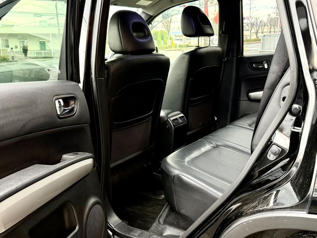 エクストレイル ２０Ｘｔｔ　法定整備付　ナビＴＶ　Ｂｌｕｅｔｏｏｔｈ　シートヒーター　クルーズコントロール　オートライト　パートタイム４ＷＤ　ルーフキャリア　チッピング塗装　ホワイトレター（26枚目）