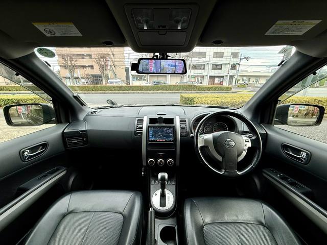 エクストレイル ２０Ｘｔｔ　法定整備付　ナビＴＶ　Ｂｌｕｅｔｏｏｔｈ　シートヒーター　クルーズコントロール　オートライト　パートタイム４ＷＤ　ルーフキャリア　チッピング塗装　ホワイトレター（32枚目）