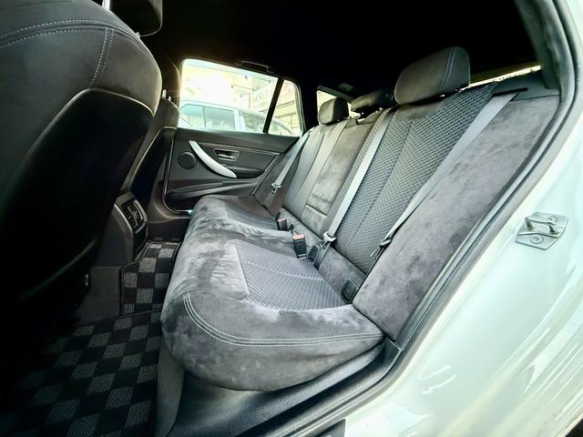 ３シリーズ ３２０ｄツーリング　Ｍスポーツ　法定整備付　ナビＴＶ　Ｂカメラ　３Ｄデザイン　パドルシフト　エアロ（28枚目）