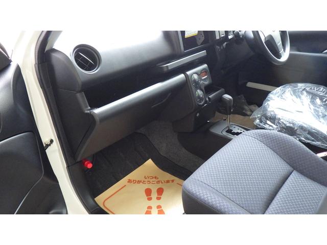 プロボックス ハイブリッドGL トヨタセーフィティセンス 純正バックカメラルームミラー内蔵型 キーレス プライバシーガラス AC100V電源 電動格納ミラー(27枚目)