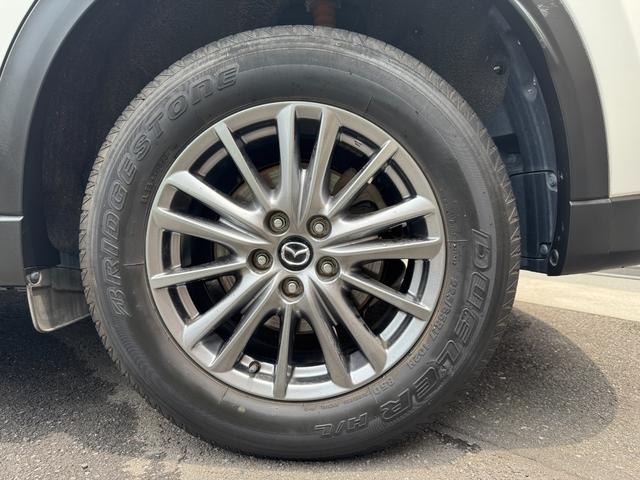 ＣＸ－５ ＸＤ　Ｌパッケージ　ＢＯＳＥサウンドシステム　（ＡＵＤＩＯＰＩＬＯＴ２＋ＣｅｎｔｅｒＰｏｉｎｔ２）１０スピーカー　純正１７インチ７ＪＡＷダークシルバー塗装　マツダコネクト　コーナーセンサー　ミラー型ドラレコ　サイドカメラ（15枚目）