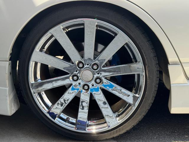 ローレル ２５クラブＳターボタイプＸスーパーハイキャス　２５クラブＳターボタイプＸスーパーハイキャス（５名）ＭＴ５速載せ替え公認済み　Ｄ－ＭＡＸ車高調　トラストインタークーラー　トラストブーストコントローラー　ＨＰＩエアクリ　ラフィックスボス（16枚目）