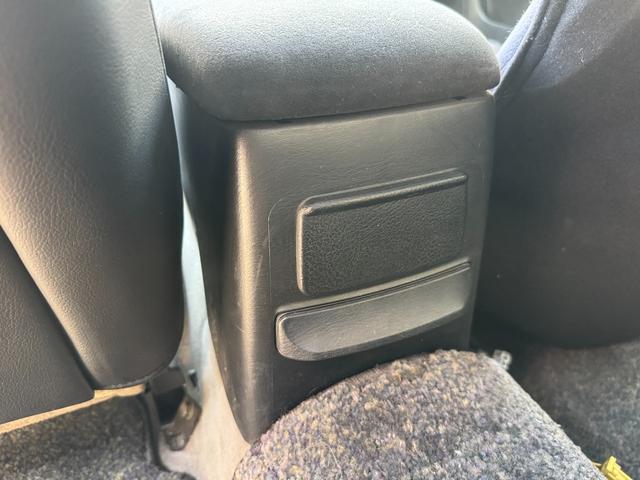ローレル ２５クラブＳターボタイプＸスーパーハイキャス　２５クラブＳターボタイプＸスーパーハイキャス（５名）ＭＴ５速載せ替え公認済み　Ｄ－ＭＡＸ車高調　トラストインタークーラー　トラストブーストコントローラー　ＨＰＩエアクリ　ラフィックスボス（66枚目）