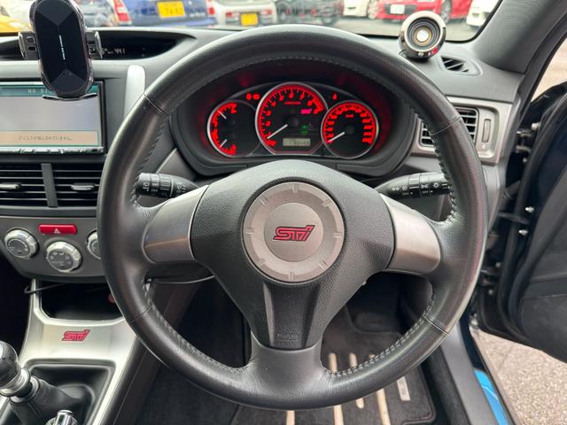 インプレッサ ＷＲＸ　ＳＴｉ　ＷＲＸ　ＳＴｉ　ＡＤＶＡＮ１８インチＡＷ　ＴＥＩＮ車高調　ストラーダナビ　ドライブレコーダー　ＥＴＣ（29枚目）