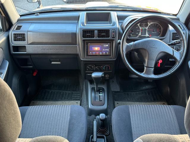 パジェロミニ アクティブフィールドエディション　丸目４灯　バンパーガード　ＭＯＮＺＡＪＡＰＡＮ１５インチＡＷ　ディスプレイオーディオ　ドライブレコーダー　ＥＴＣ（4枚目）