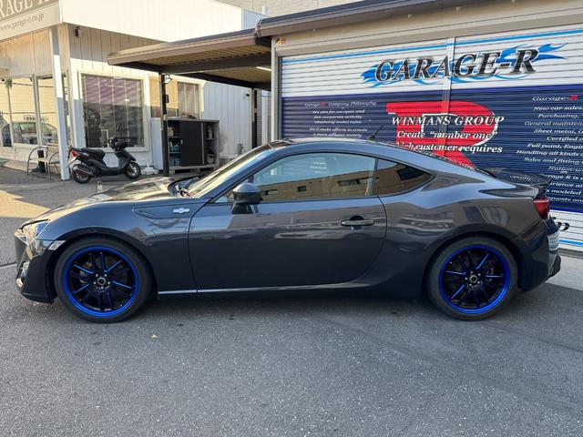 86 GT RAYS グラムライツ18インチAW TEIN車高調 柿本改マフラー カロッツエリアナビ ETC(6枚目)