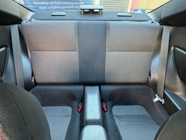 86 GT RAYS グラムライツ18インチAW TEIN車高調 柿本改マフラー カロッツエリアナビ ETC(32枚目)