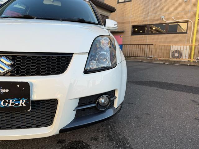 スイフト スポーツ　社外１６インチＡＷ　ＲＥＣＡＲＯシート　ストラーダナビ　ＥＴＣ　ＴＶ　Ｂｌｕｅｔｏｏｔｈ（17枚目）