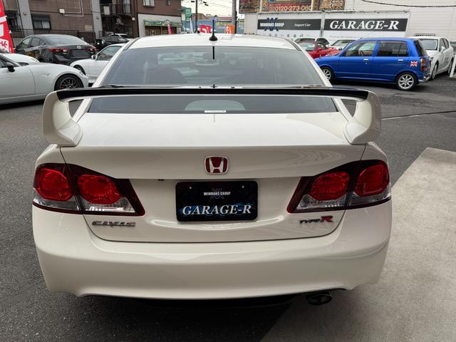 HONDA CIVIC TYPE R