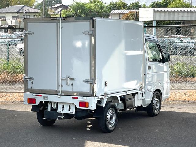 日産 ＮＴ１００クリッパートラック