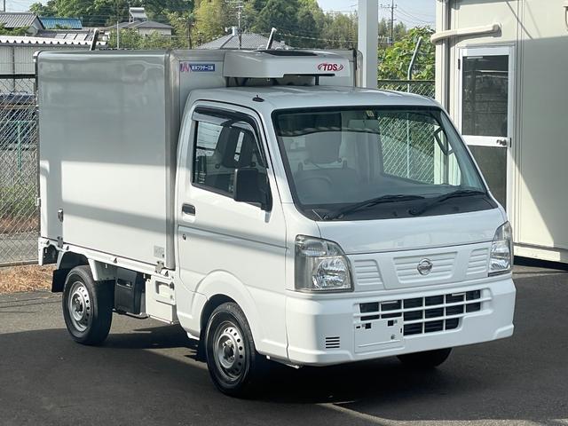 日産 ＮＴ１００クリッパートラック