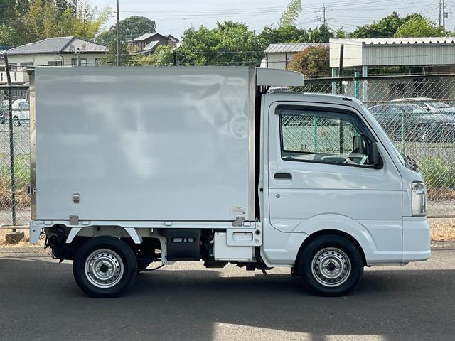 日産 ＮＴ１００クリッパートラック