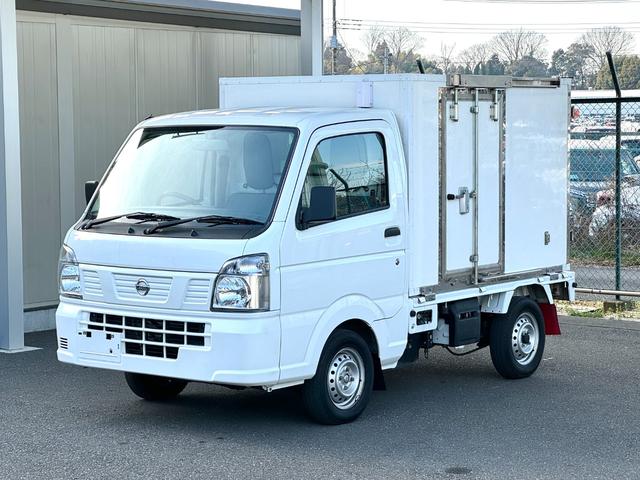 日産 ＮＴ１００クリッパートラック