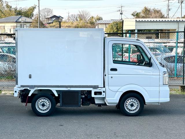 日産 ＮＴ１００クリッパートラック