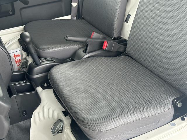 ハイゼットトラック ４ＷＤ　ＦＲＰ中温冷蔵冷凍車　－７℃設定　ダイハツ純正　デンソー冷凍機　片側スライドドア　キーレス　パワーウィンドウ　ＡＢＳ　助手席エアバッグ　ＥＴＣ　左右９０度ストッパー　樹脂製スノコ　庫内ライト　荷箱カギ（35枚目）