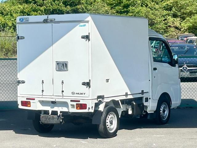 ハイゼットトラック FRP中温冷蔵冷凍車 -7℃設定 ダイハツ純正 デンソー冷凍機 片側スライドドア リヤワンタッチ扉 助手席エアバック ABS ETC バックカメラ 90度ストッパー 樹脂製スノコ 庫内ライト 荷箱カギ(5枚目)