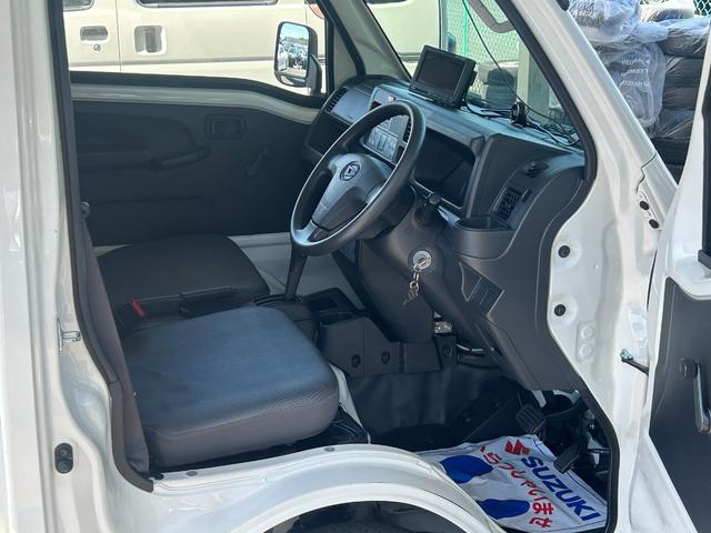 ハイゼットトラック FRP中温冷蔵冷凍車 -7℃設定 ダイハツ純正 デンソー冷凍機 片側スライドドア リヤワンタッチ扉 助手席エアバック ABS ETC バックカメラ 90度ストッパー 樹脂製スノコ 庫内ライト 荷箱カギ(22枚目)