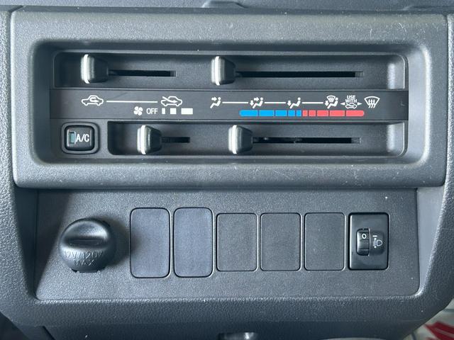 ハイゼットトラック FRP中温冷蔵冷凍車 -7℃設定 ダイハツ純正 デンソー冷凍機 片側スライドドア リヤワンタッチ扉 助手席エアバック ABS ETC バックカメラ 90度ストッパー 樹脂製スノコ 庫内ライト 荷箱カギ(35枚目)