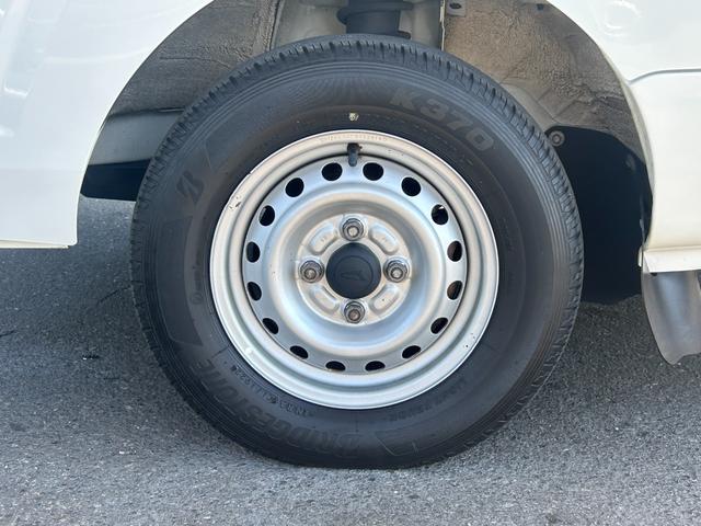 ハイゼットトラック FRP中温冷蔵冷凍車 -7℃設定 ダイハツ純正 デンソー冷凍機 片側スライドドア リヤワンタッチ扉 助手席エアバック ABS ETC バックカメラ 90度ストッパー 樹脂製スノコ 庫内ライト 荷箱カギ(48枚目)