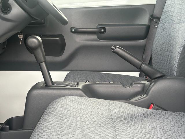 キャリイトラック 低温冷蔵冷凍車　－３０℃設定　菱重コールドチェーン冷凍機　２コンプレッサー仕様　薄箱仕様　片側スライドドア　リヤワンタッチ扉　キーレス　ＰＷ　ＥＴＣ　助手席エアバッグ　ＡＢＳ　左右９０度ストッパー　樹脂製スノコ　庫内ライト（40枚目）