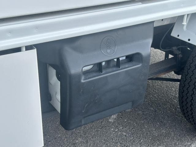 キャリイトラック 低温冷蔵冷凍車　－３０℃設定　菱重コールドチェーン冷凍機　２コンプレッサー仕様　薄箱仕様　片側スライドドア　リヤワンタッチ扉　キーレス　ＰＷ　ＥＴＣ　助手席エアバッグ　ＡＢＳ　左右９０度ストッパー　樹脂製スノコ　庫内ライト（46枚目）
