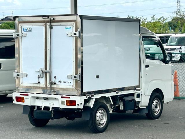 ハイゼットトラック 低温冷蔵冷凍車　－２２℃設定　ダイハツ純正　デンソー冷凍機　片側ドア　リヤロックロッド扉　キーレス　パワーウィンドウ　助手席エアバッグ　ＡＢＳ　９０度ストッパー　樹脂製スノコ　庫内ライト　荷箱カギ（14枚目）