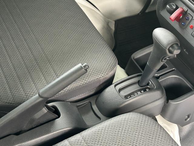 ハイゼットトラック 低温冷蔵冷凍車　－２２℃設定　ダイハツ純正　デンソー冷凍機　片側ドア　リヤロックロッド扉　キーレス　パワーウィンドウ　助手席エアバッグ　ＡＢＳ　９０度ストッパー　樹脂製スノコ　庫内ライト　荷箱カギ（29枚目）