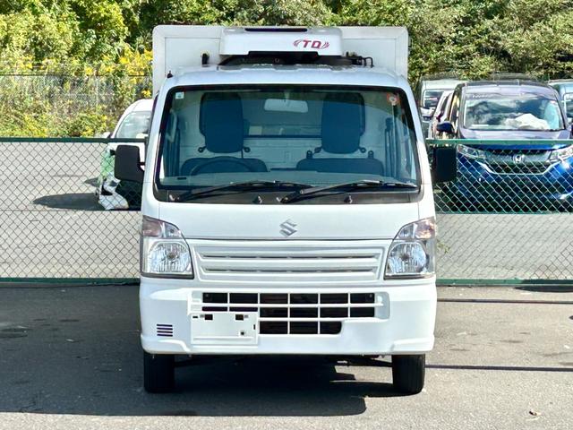 キャリイトラック 冷蔵冷凍車 中温-5℃設定 菱重コールドチェーン2コンプ仕様 菱重コールドチェーン2コンプレッサー冷凍機 薄型エバポレータ 片側スライドドア リヤワンタッチ扉 キーレス PW 助手席エアバッグ ABS 左右90度ストッパー 樹脂製スノコ 庫内ライト 荷箱カギ(7枚目)