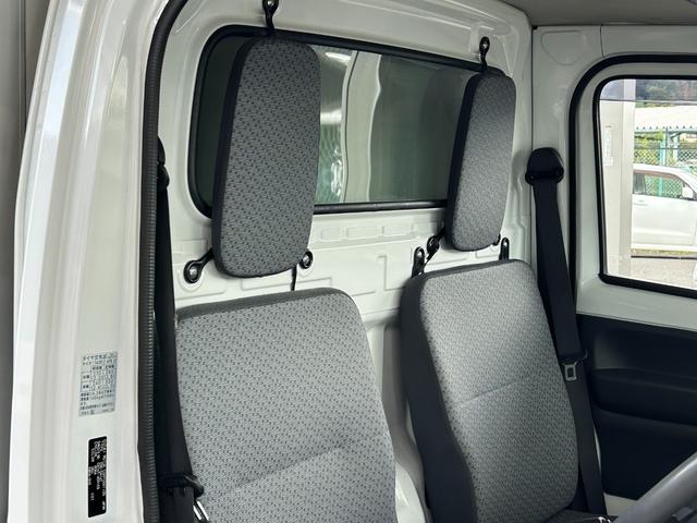 キャリイトラック 冷蔵冷凍車 中温-5℃設定 菱重コールドチェーン2コンプ仕様 菱重コールドチェーン2コンプレッサー冷凍機 薄型エバポレータ 片側スライドドア リヤワンタッチ扉 キーレス PW 助手席エアバッグ ABS 左右90度ストッパー 樹脂製スノコ 庫内ライト 荷箱カギ(24枚目)