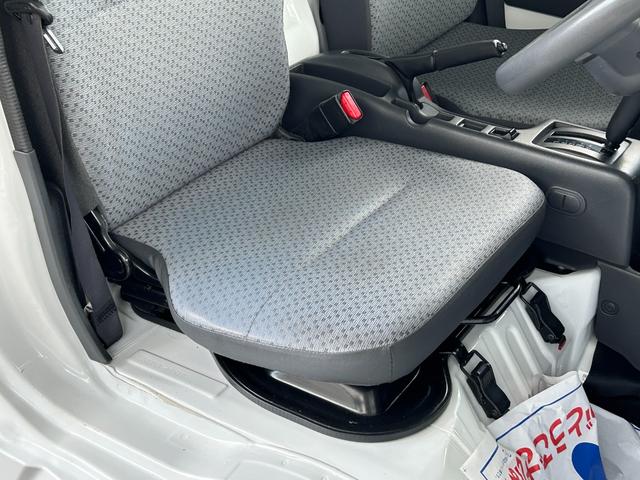 キャリイトラック 冷蔵冷凍車 中温-5℃設定 菱重コールドチェーン2コンプ仕様 菱重コールドチェーン2コンプレッサー冷凍機 薄型エバポレータ 片側スライドドア リヤワンタッチ扉 キーレス PW 助手席エアバッグ ABS 左右90度ストッパー 樹脂製スノコ 庫内ライト 荷箱カギ(25枚目)